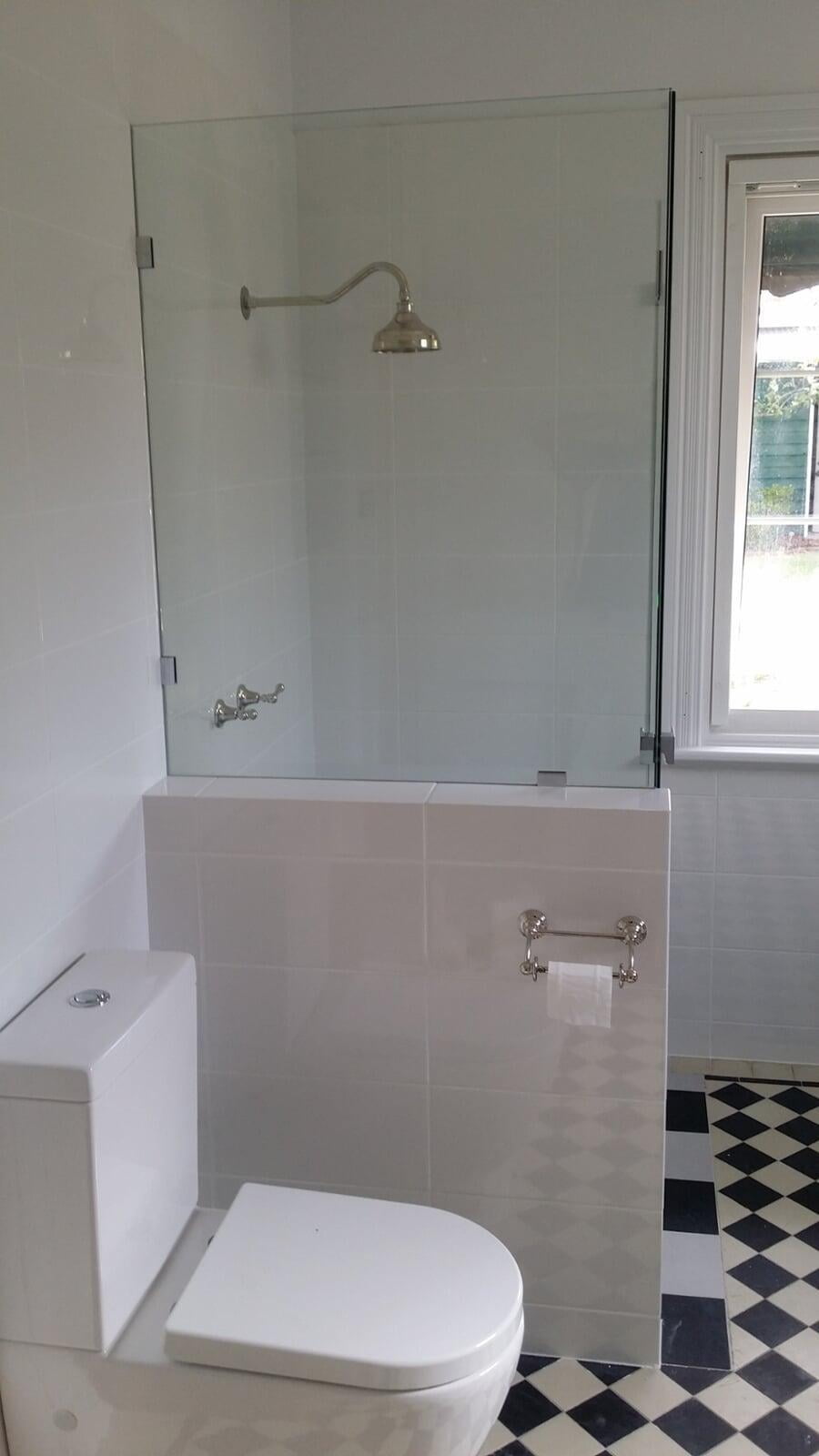 Fixed Panel Shower Screens Glass100